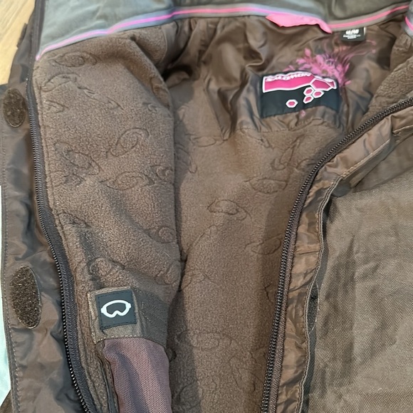 Salomon Women’s Fall Jacket - Size Medium - Picture 3 of 5